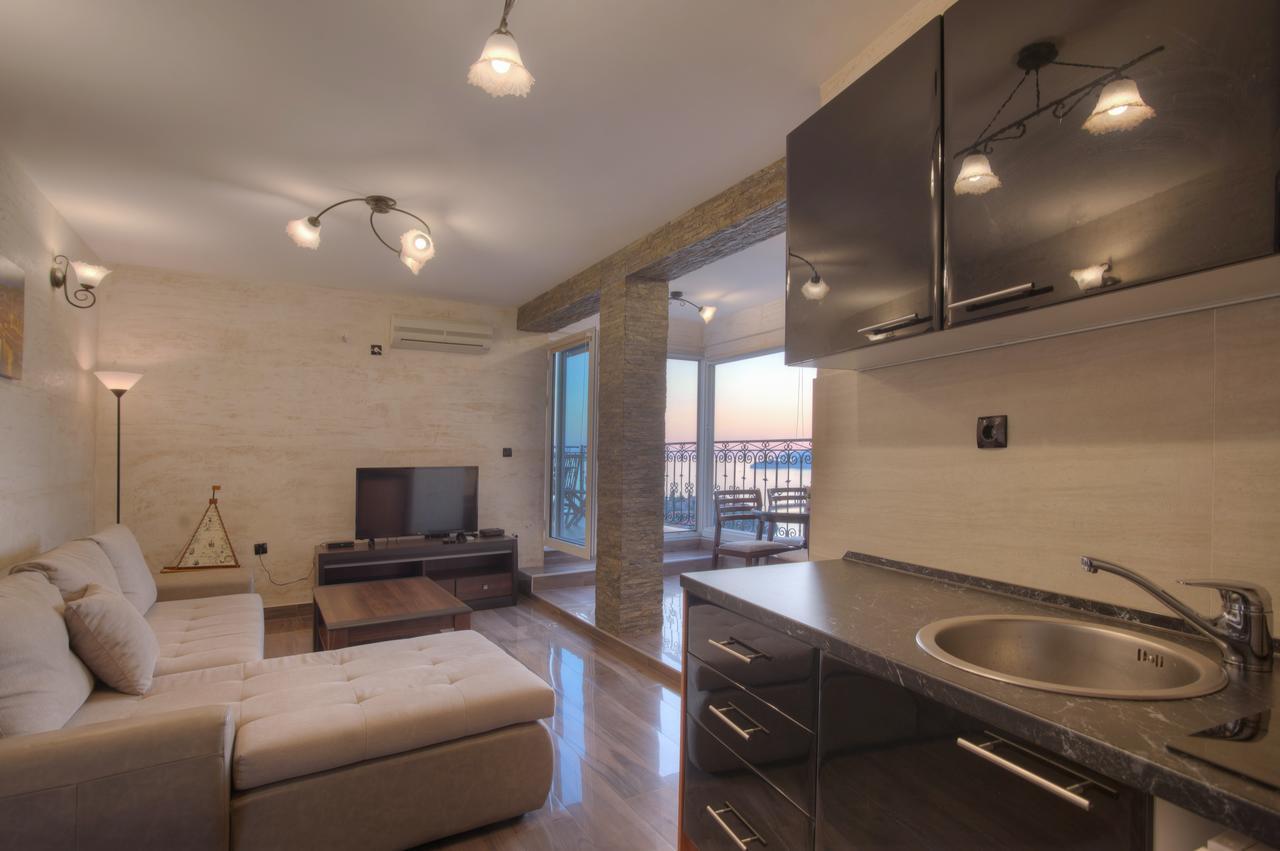Apartment Dzaleta Sveti Stefan Bagian luar foto
